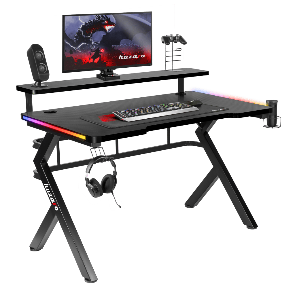 Gejmerski sto sa RGB svetlom i policom sa setup-om na njemu