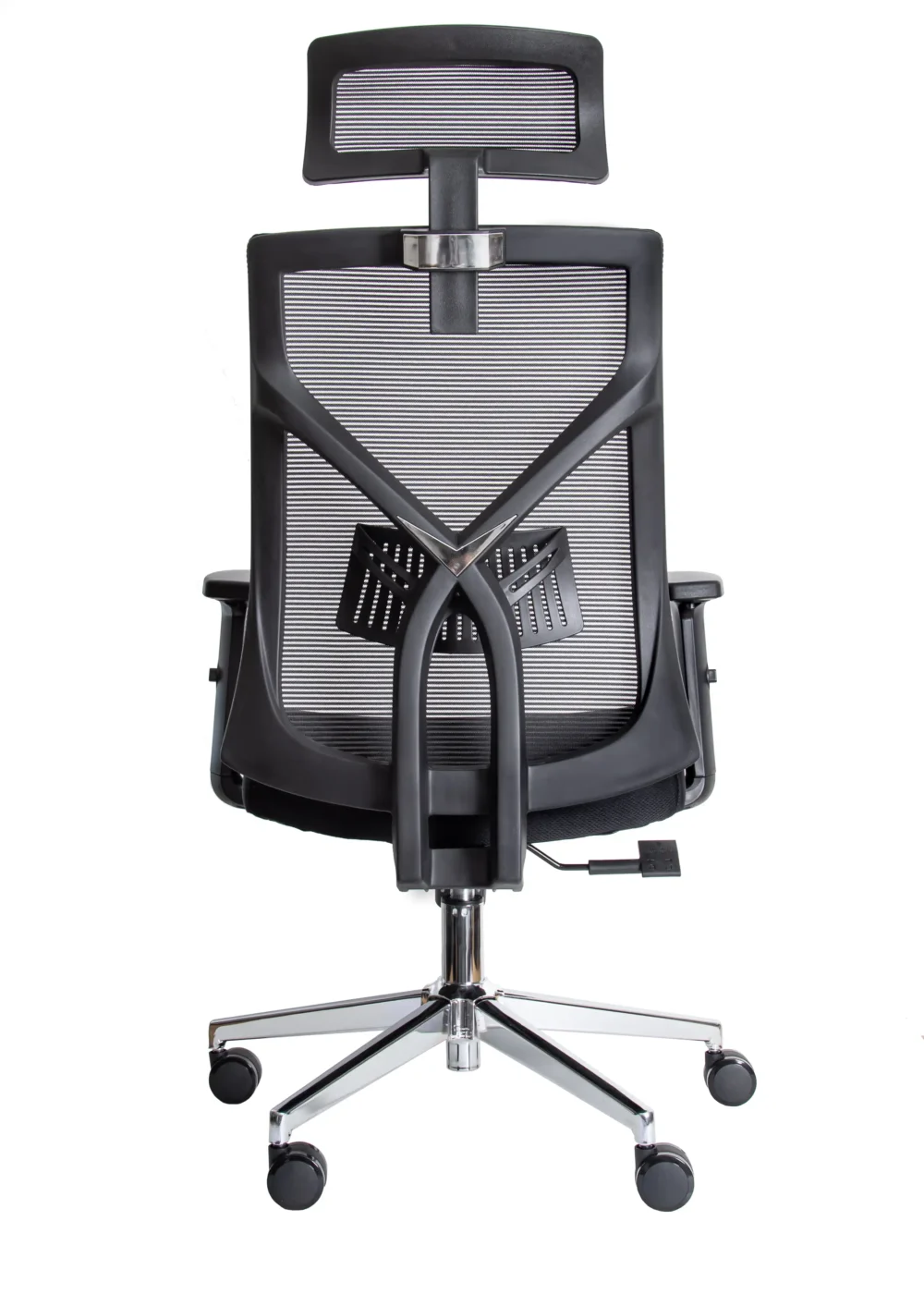 125150 Ergonomska kancelarijska stolica UGD Aura D32