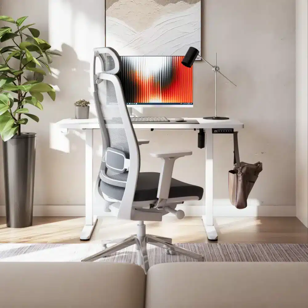 leader6.9 white photo1 Podesivi radni sto Mark Adler Leader 6.9 White