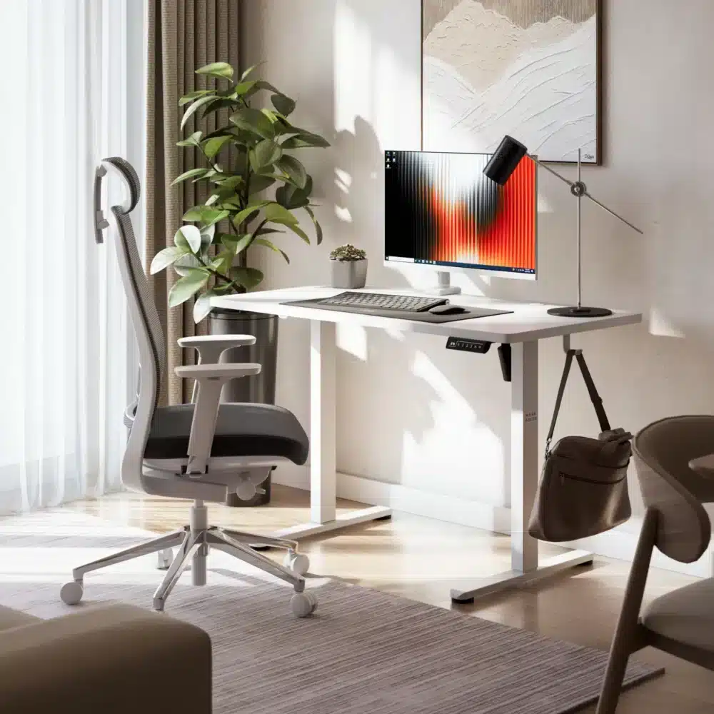 leader6.9 white photo2 Podesivi radni sto Mark Adler Leader 6.9 White