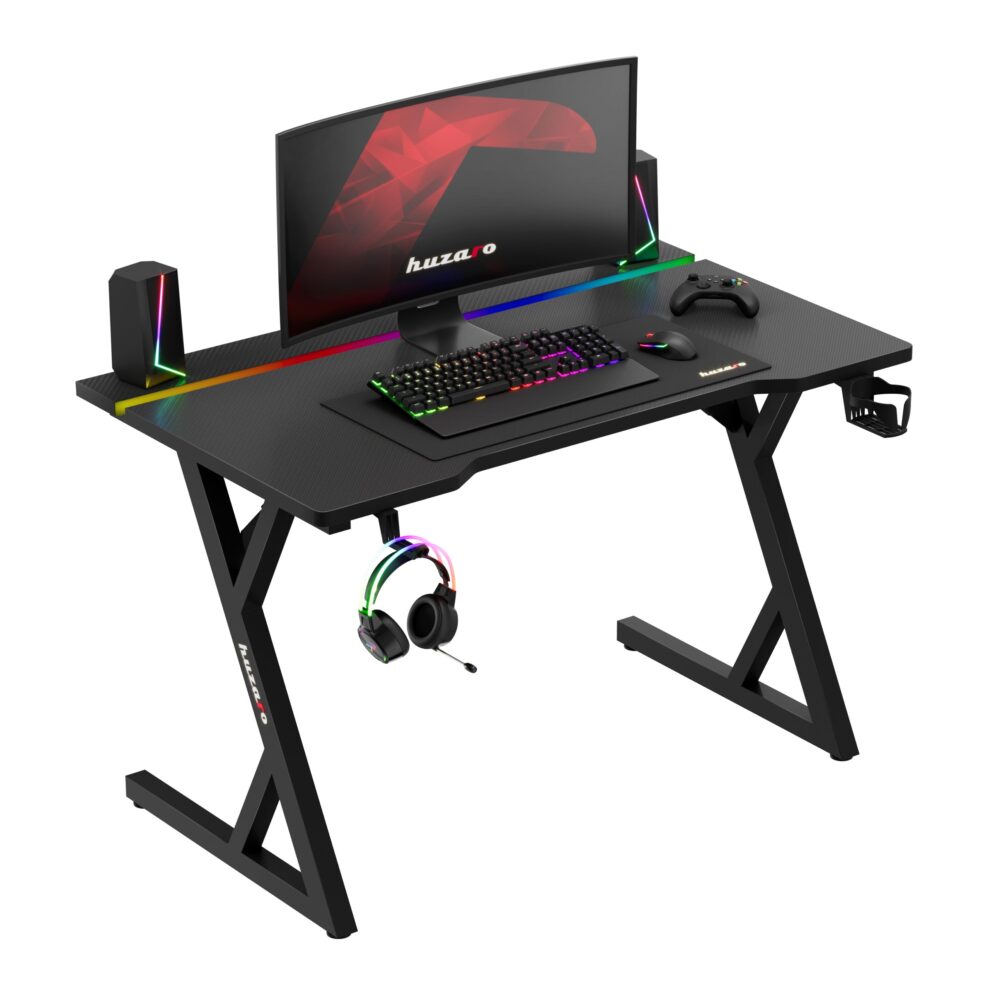 Huzaro Hero 2.4 RGB Black sa monitorom, tastaturom i slušalicama na kuki